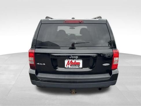 Used 2015 Jeep Patriot High Altitude AWD/4WD image 6
