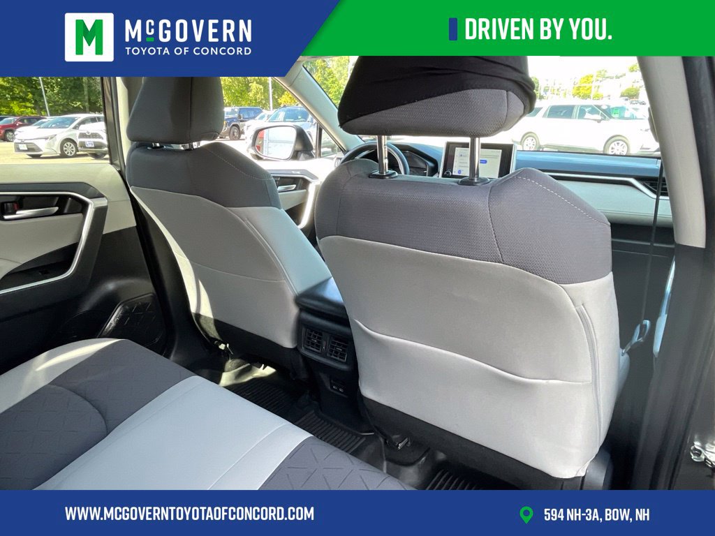 Used 2023 Toyota RAV4 XLE w/ Convenience Package AWD/4WD image 32