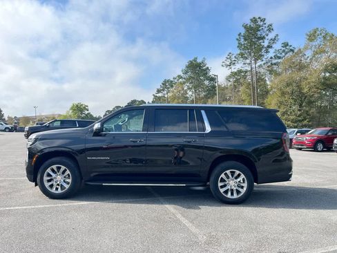New 2026 Chevrolet Suburban Premier w/ Sun And Tow Package image 6