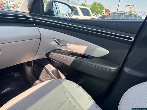 Used 2023 Hyundai Tucson Limited AWD/4WD image 49