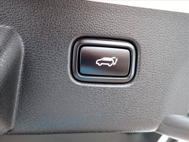 Used 2023 Kia Sportage SX AWD/4WD image 9