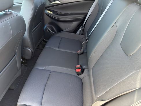 Used 2024 Buick Encore GX Preferred image 25