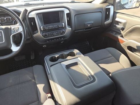 Used 2019 GMC Sierra 1500 SLE w/ SLE Value Package image 27