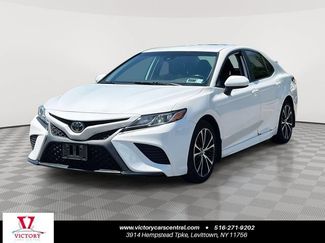 Used 2019 Toyota Camry SE FWD video 1
