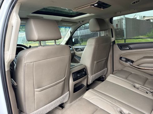 Used 2020 GMC Yukon SLT w/ Open Road Package AWD/4WD image 15