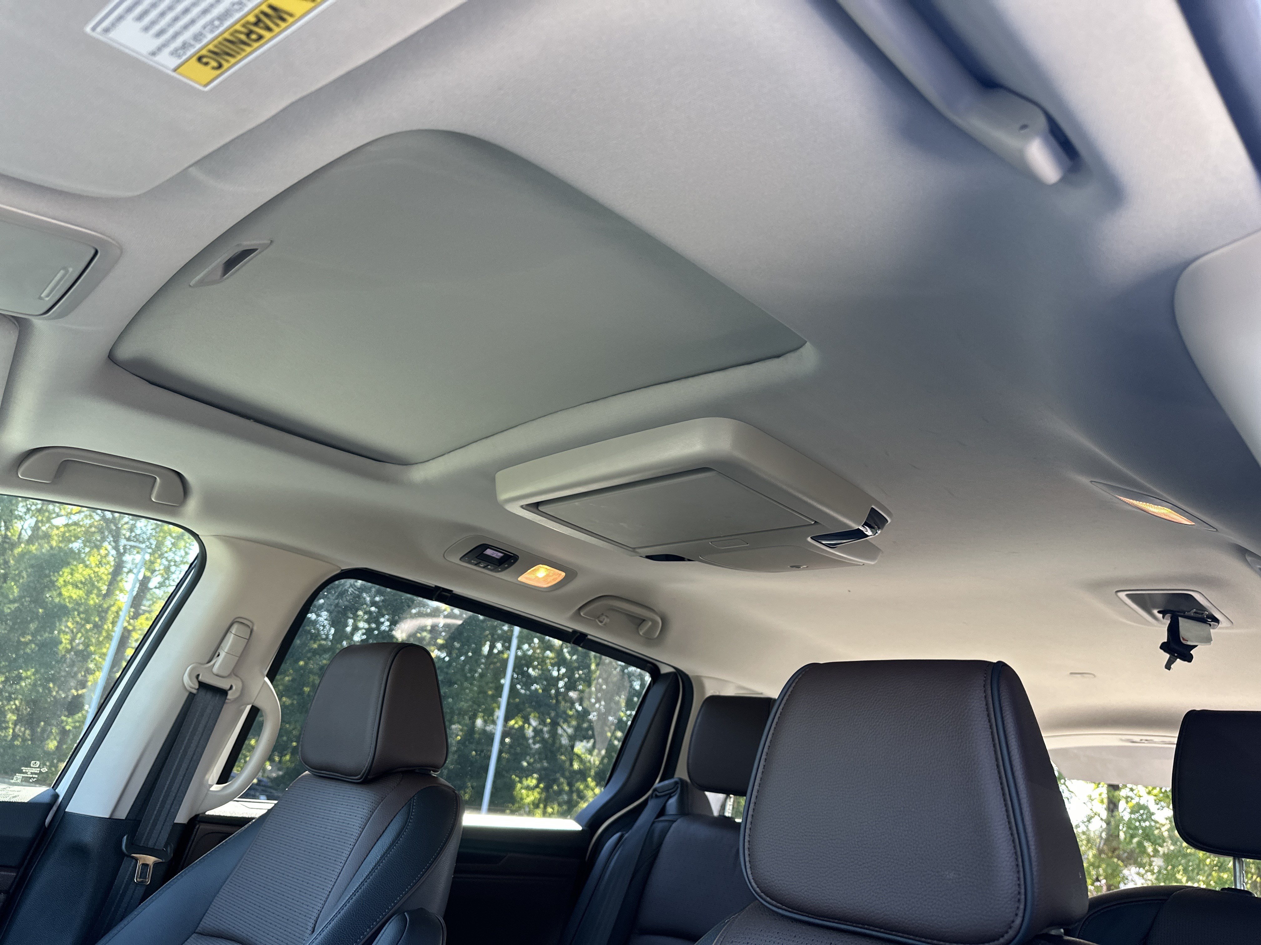 Used 2025 Honda Odyssey Elite image 28