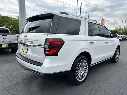 Certified 2022 Ford Expedition Limited AWD/4WD image 5