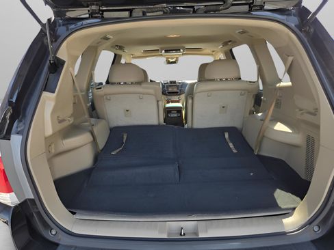 Used 2013 Toyota Highlander Limited image 34