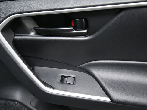 Certified 2023 Toyota RAV4 LE image 23