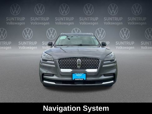 Used 2023 Lincoln Aviator Reserve AWD/4WD image 9