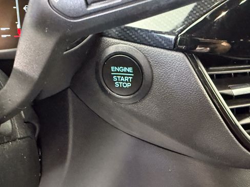 Certified 2024 Ford Escape ST-Line FWD image 25