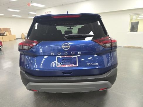 Used 2023 Nissan Rogue SV AWD/4WD image 4