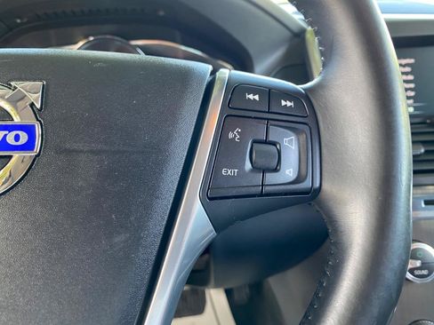 Used 2016 Volvo XC60 T6 Platinum FWD image 65