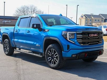 Used 2022 GMC Sierra 1500 AT4 w/ AT4 Preferred Package