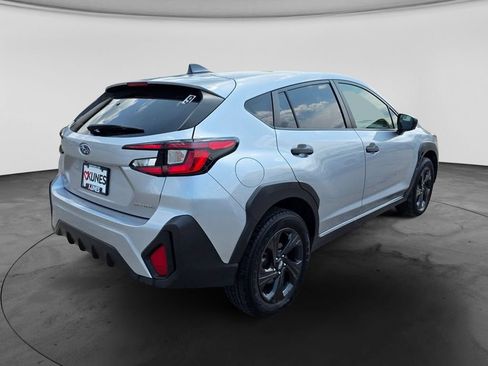 Used 2024 Subaru Crosstrek 2.0i AWD/4WD image 10