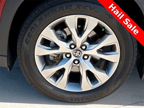 Used 2024 Toyota Grand Highlander Limited image 8