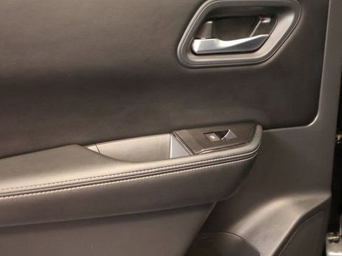 Used 2026 Nissan Rogue SV AWD/4WD image 27