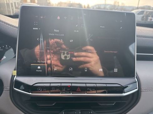 New 2026 Jeep Compass Limited image 17