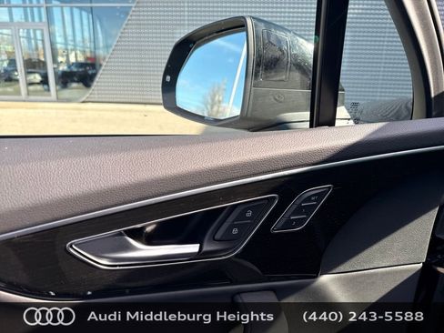 Used 2025 Audi Q7 2.0T Premium w/ Convenience Plus Package image 14