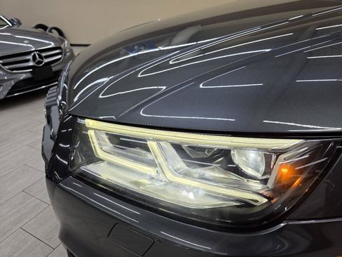 Used 2020 Audi SQ5 Prestige w/ Prestige Package AWD/4WD image 10