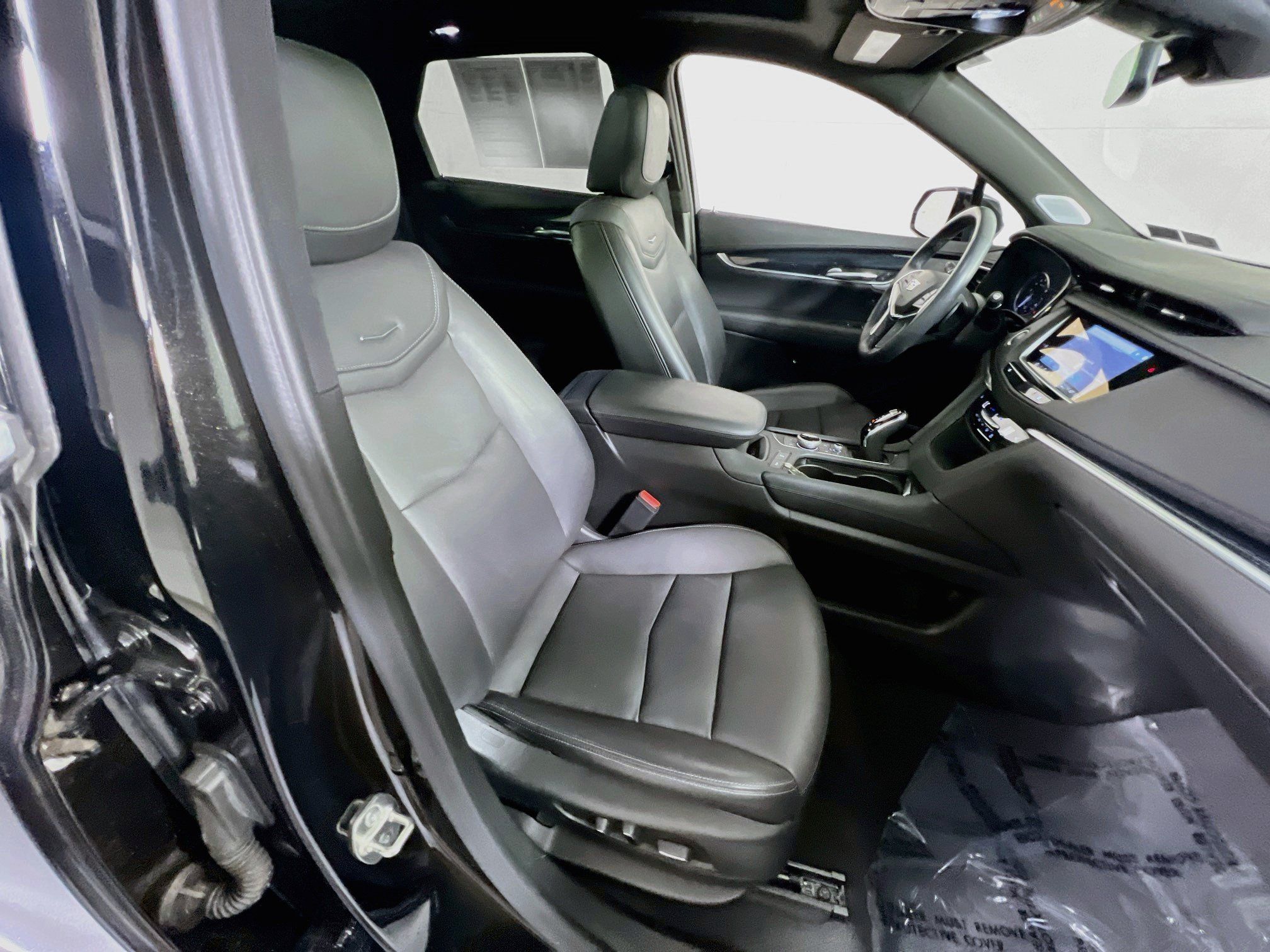 Used 2024 Cadillac XT5 Premium Luxury AWD/4WD image 27