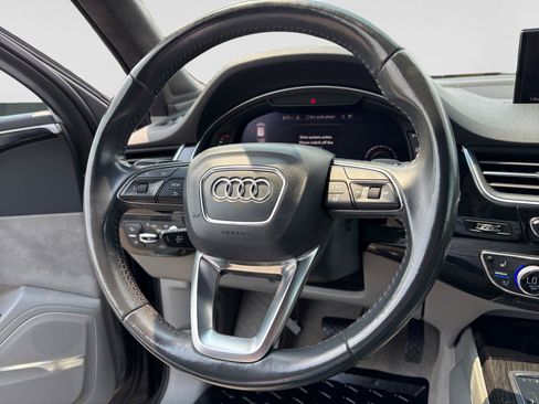 Used 2018 Audi Q7 3.0T Prestige AWD/4WD image 28
