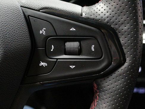 Certified 2024 Chevrolet Trax RS w/ Driver Confidence Package image 22