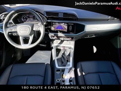 Used 2025 Audi Q3 2.0T Premium w/ Convenience Package image 13