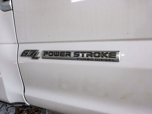 Used 2019 Ford F250 Platinum w/ Platinum Ultimate Package image 54