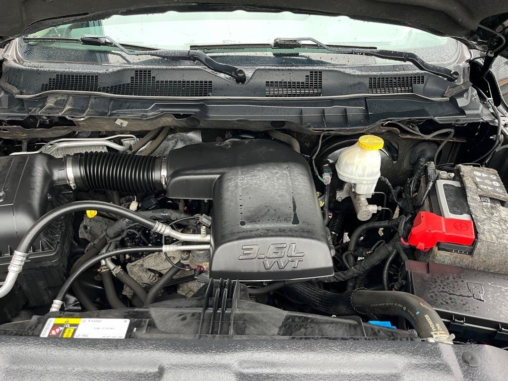 Used 2019 RAM 1500 Express w/ Express Value Package AWD/4WD image 22