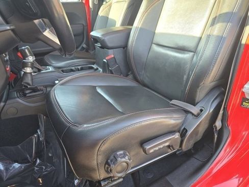 Used 2020 Jeep Wrangler Unlimited Rubicon w/ LED Lighting Group image 5