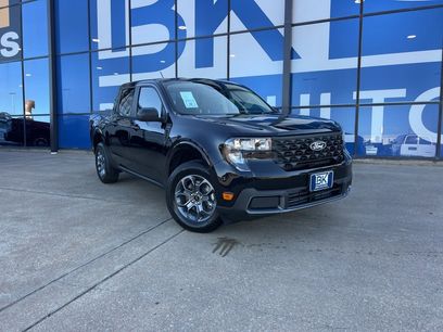 New 2025 Ford Maverick XLT w/ Equipment Group 302A