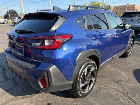 Used 2024 Subaru Crosstrek 2.5i Limited w/ Crosstrek Mirror Package AWD/4WD image 3