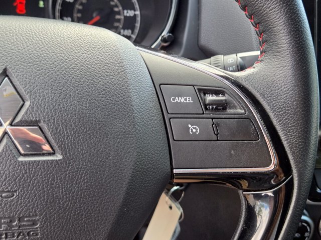 Used 2025 Mitsubishi Outlander Sport ES AWD/4WD image 28
