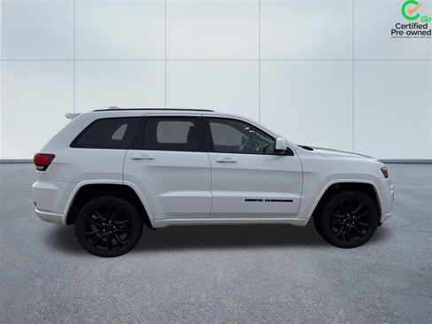 Certified 2020 Jeep Grand Cherokee Altitude image 8