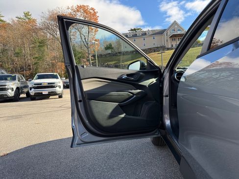 New 2026 Chevrolet Trax ACTIV w/ Driver Confidence Package image 23