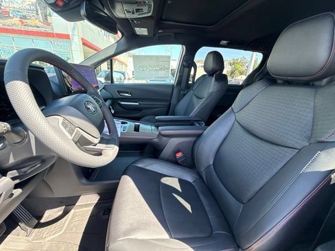 New 2026 Toyota Sienna XSE FWD image 18