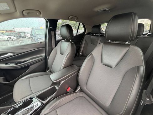 Used 2025 Buick Encore GX Preferred FWD image 36
