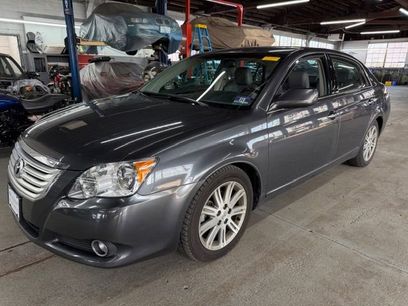 Used 2010 Toyota Avalon XLS