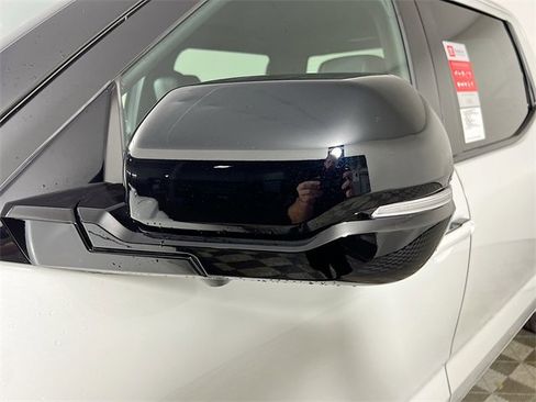 New 2026 Toyota Tundra Limited image 9