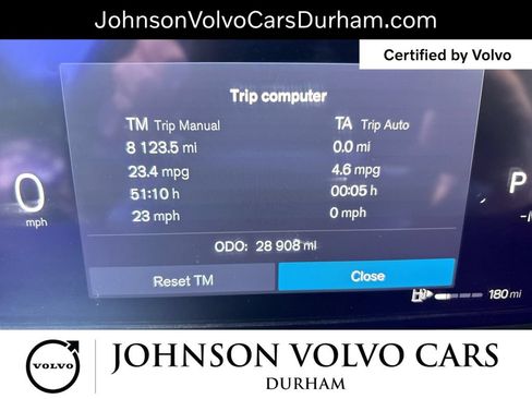 Certified 2025 Volvo XC90 B5 Plus AWD/4WD image 11