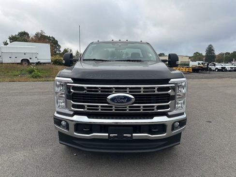 New 2026 Ford F350 XLT w/ FX4 Off-Road Package image 2