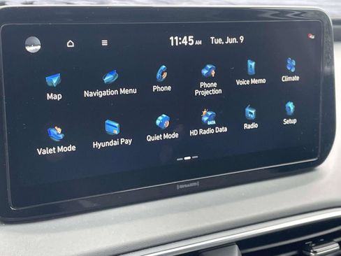 Used 2023 Hyundai Santa Fe SEL FWD image 19