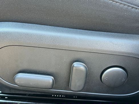 Used 2025 Hyundai Kona SEL image 23