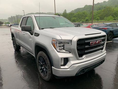 Used 2019 GMC Sierra 1500 Elevation w/ Elevation Value Package AWD/4WD image 7