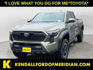Used 2024 Toyota Tacoma TRD Off-Road w/ TRD Off Road Premium Package AWD/4WD video 1