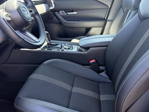 Used 2025 MAZDA CX-50 AWD 2.5 S w/ Premium Package image 11