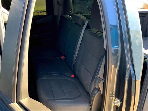 Used 2019 Chevrolet Silverado 1500 Custom Trail Boss w/ Custom Convenience Package image 20