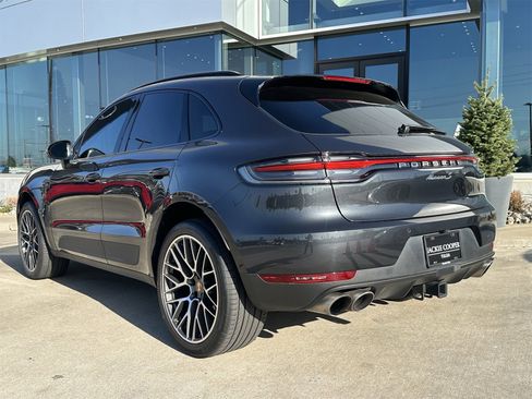 Used 2021 Porsche Macan S image 3