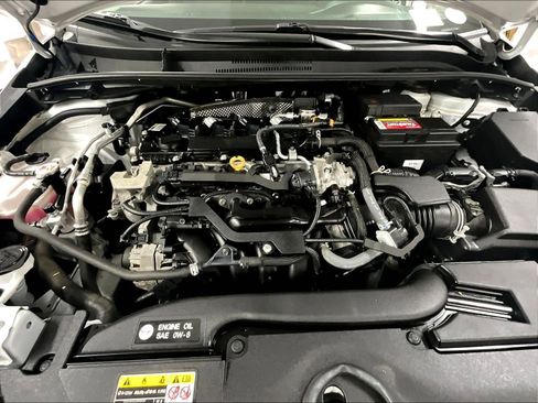 Used 2023 Toyota Corolla LE image 28